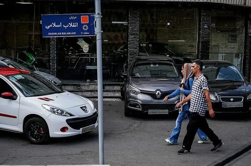 اعلام قیمت جدید خودرو متوقف شد