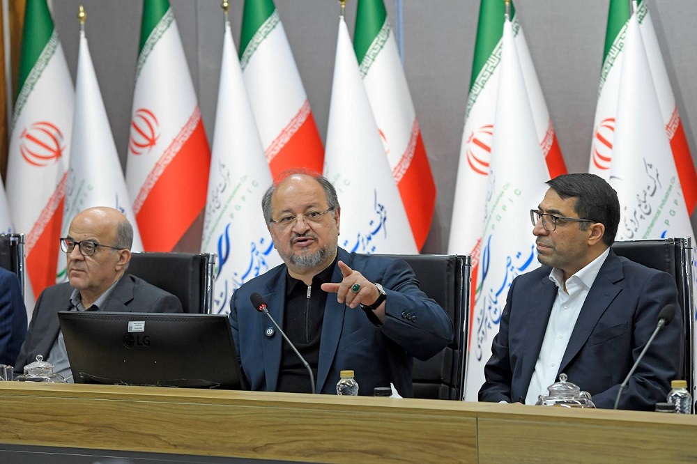 افزایش-سرمایه-۱۲۵-همتی-هلدینگ-خلیج-فارس-و-بازگشت-مجتمع_های-پتروشیمی-به-مدار-تولید