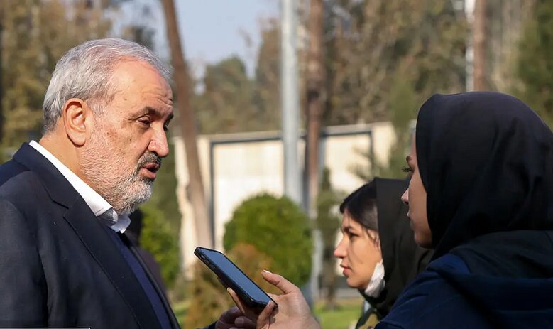 وزیر نیرو: صنعت آب و برق در دوران رهبر شهید انقلاب به خودکفایی رسید