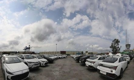 قیمت خودرو در بازار امروز پنج‌شنبه ۲۶ شهریور/ جدول قیمت پژو، دنا، کوییک، شاهین و سمند